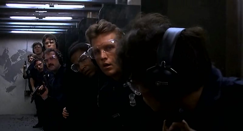 Robocop.SE.1987.DVDRip.XviD.AC3.5.1CH.CD1.avi_20241225_143655.922.jpg