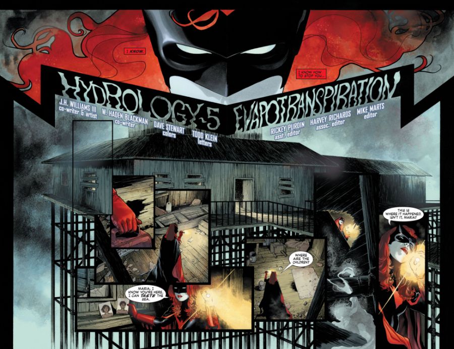 Batwoman 005 (2012) (2 Covers) (Digital) (Zone-Empire).cbr-Batwoman (2011-) 005-003.jpg