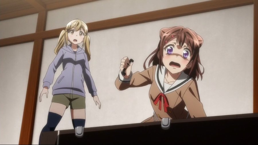 [Ohys-Raws] Bang Dream! - 02 (AT-X 1280x720 x264 AAC).mp4_20190124_183355.000.jpg